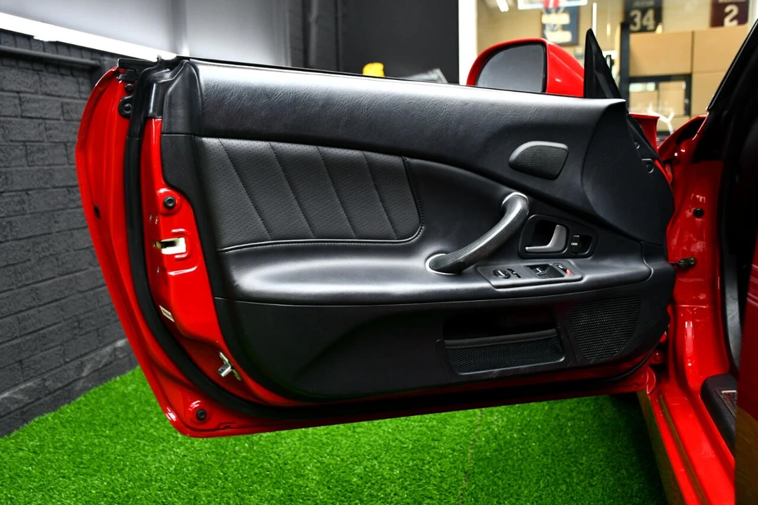 2005 Honda AP2 S2000 - Image 15 of 21