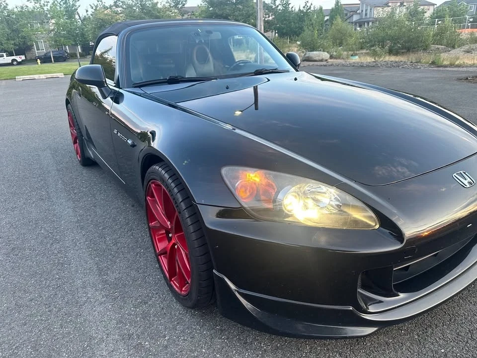 2005 Honda AP2 S2000 - Image 2 of 5