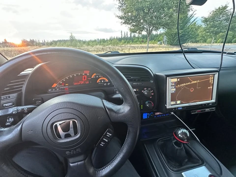 2005 Honda AP2 S2000 - Image 4 of 5