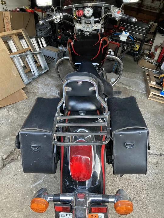 2005 Honda Motorcycles - Image 2 of 4