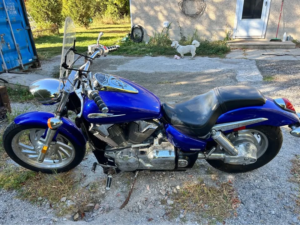 2005 Honda Motorcycles - Image 2 of 6