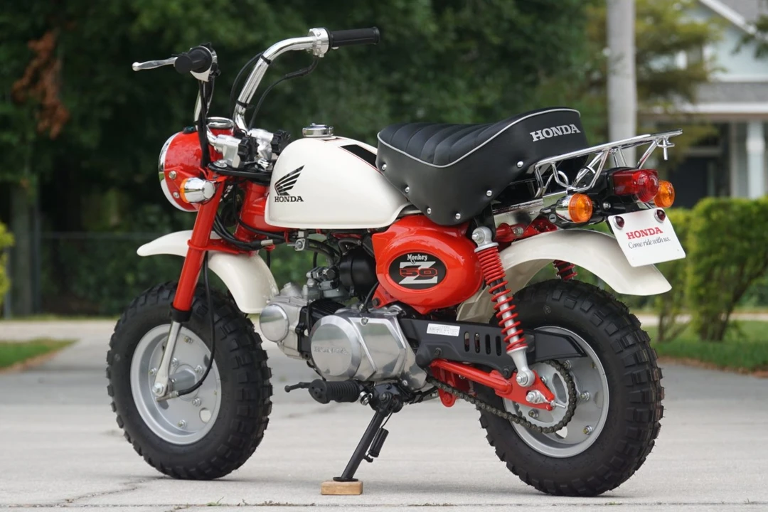 2005 Honda Motorcycles - Image 11 of 31
