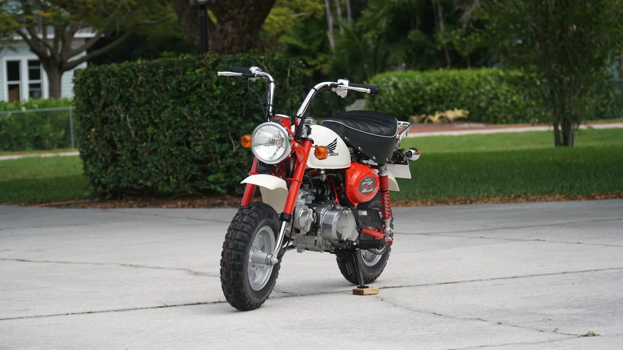 2005 Honda Motorcycles - Image 20 of 31