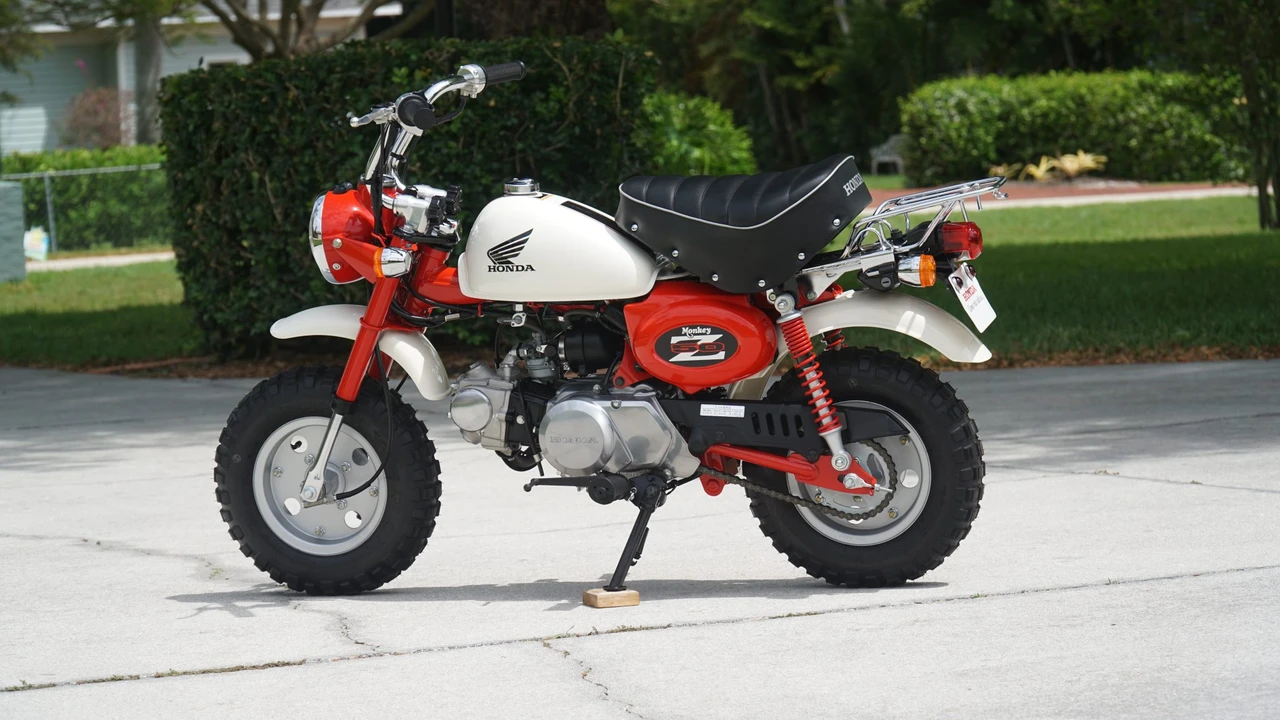 2005 Honda Motorcycles - Image 17 of 31