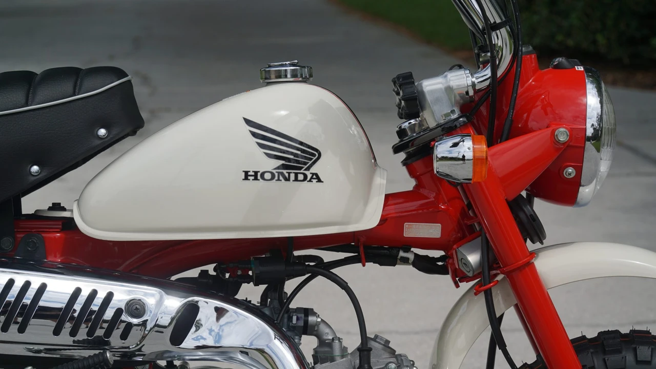 2005 Honda Motorcycles - Image 27 of 31