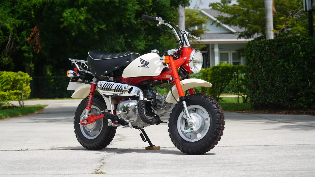 2005 Honda Motorcycles - Image 2 of 31