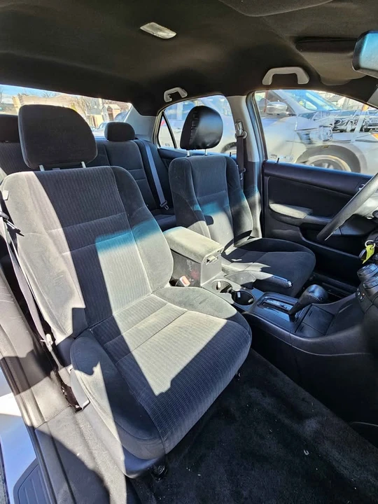 2005 Honda Accord 7th Gen - Image 16 of 17