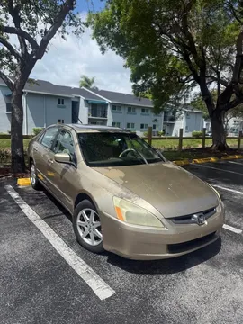 2005 Honda Accord 7th Gen - Image 3 of 11