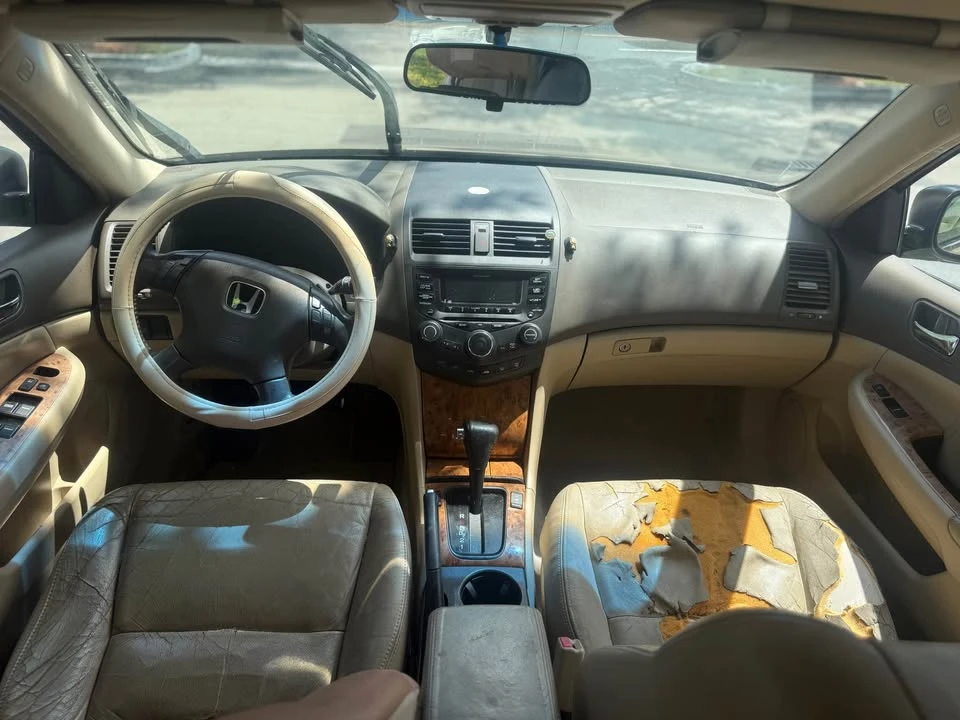 2005 Honda Accord 7th Gen - Image 9 of 11