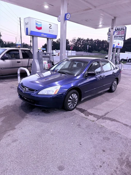 2005 Honda Accord 7th Gen - Image 9 of 12