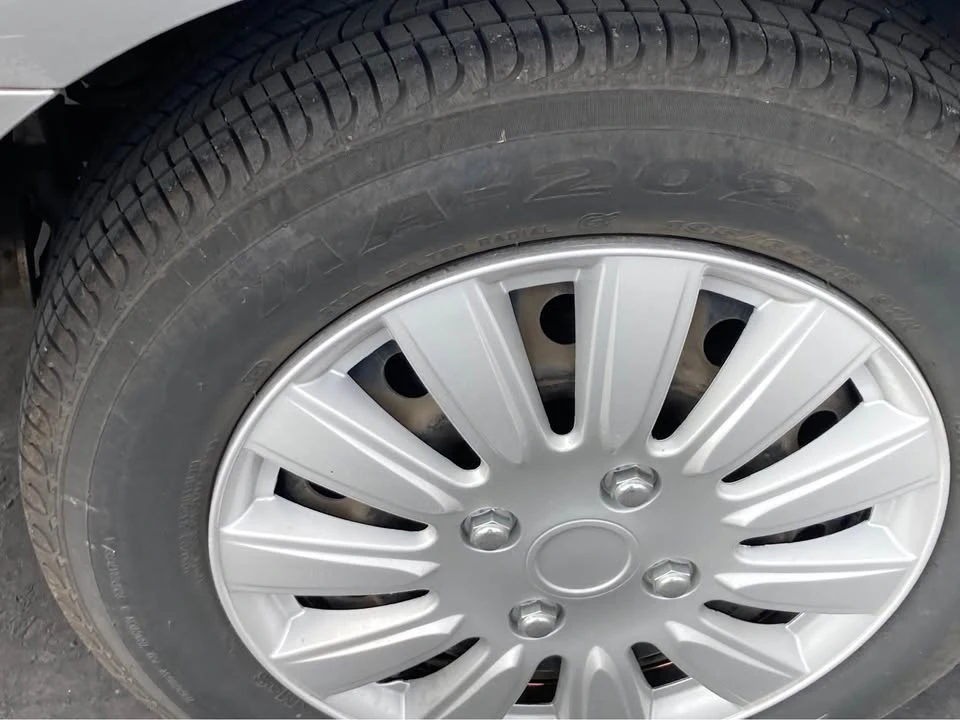 2005 Honda Accord 7th Gen - Image 4 of 11