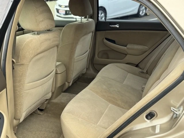 2005 Honda Accord 7th Gen - Image 9 of 14