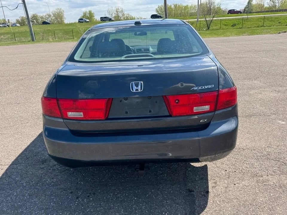 2005 Honda Accord 7th Gen - Image 4 of 15