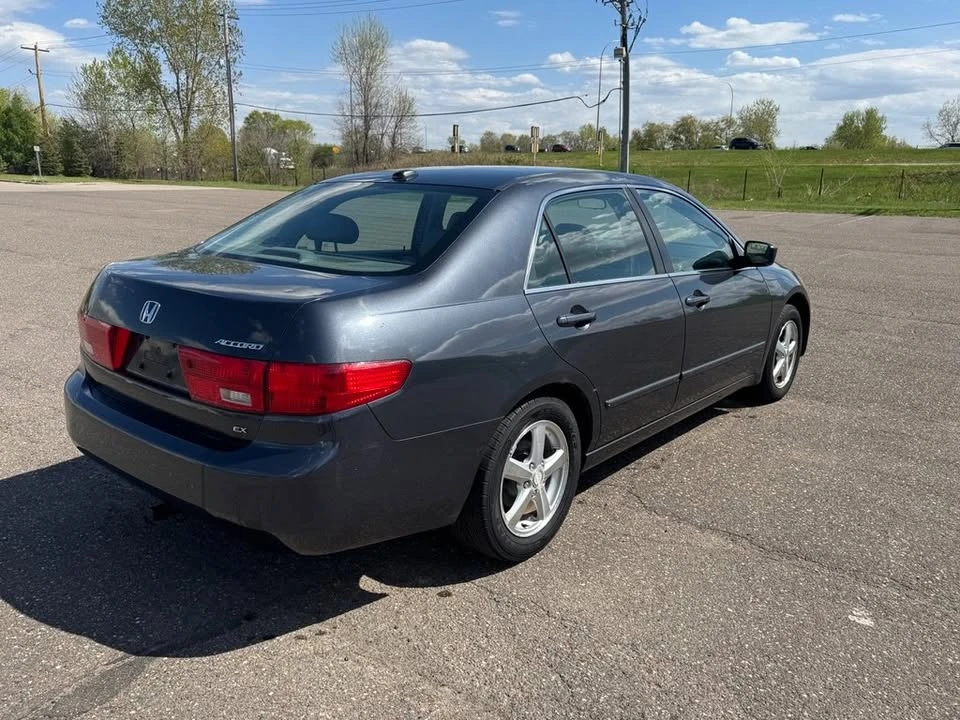 2005 Honda Accord 7th Gen - Image 3 of 15