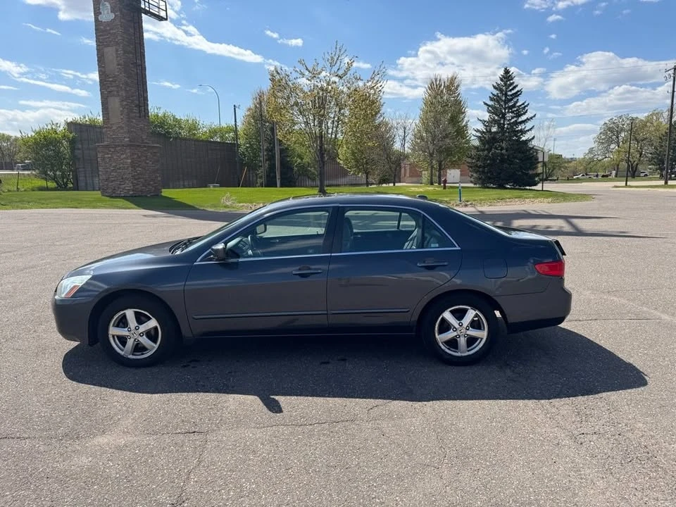 2005 Honda Accord 7th Gen - Image 6 of 15