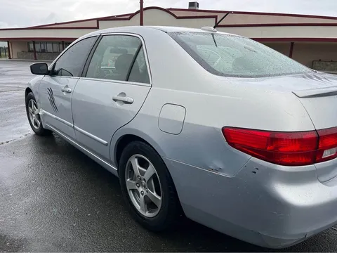 2005 Honda Accord 7th Gen - Image 3 of 3