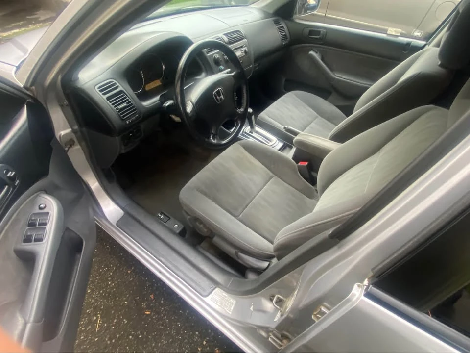 2005 Honda Civic 7th Gen - Image 11 of 12