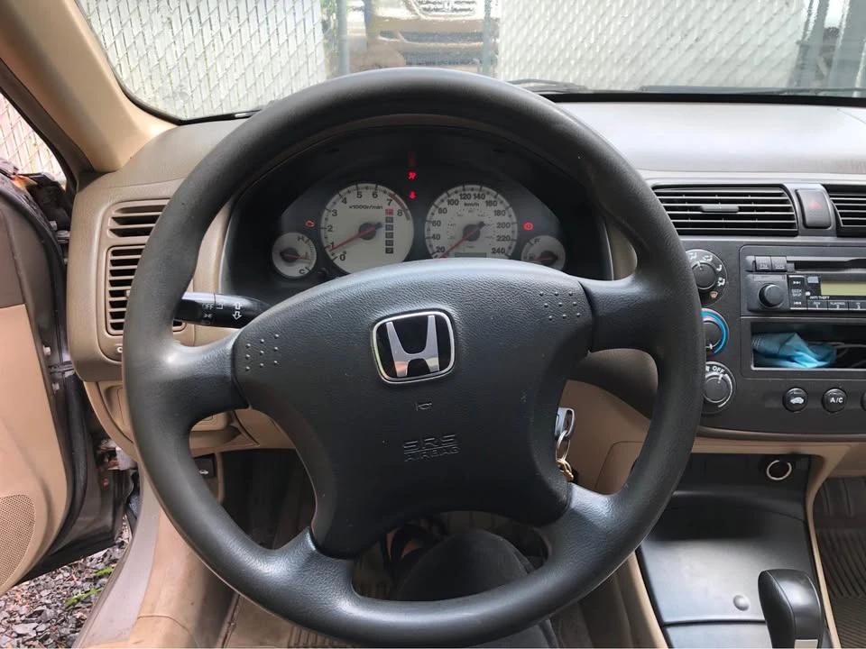 2005 Honda Civic 7th Gen - Image 5 of 7