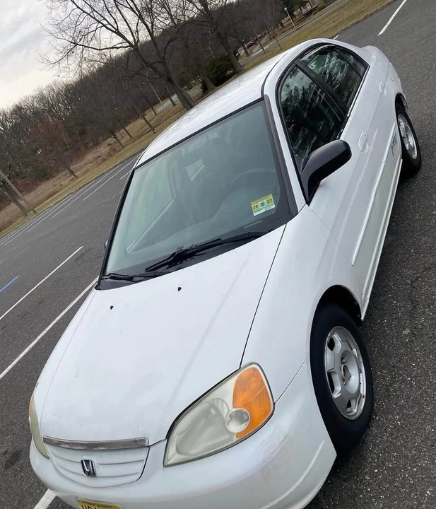 2005 Honda Civic 7th Gen - Image 6 of 7