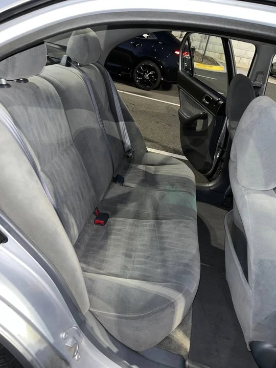 2005 Honda Civic 7th Gen - Image 11 of 13