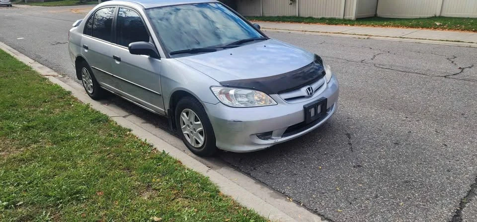 2005 Honda Civic 7th Gen - Image 3 of 10