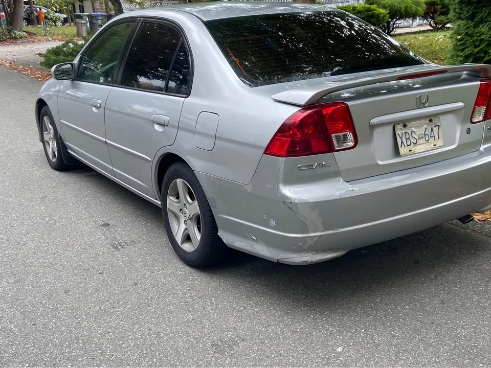 2005 Honda Civic 7th Gen - Image 3 of 9