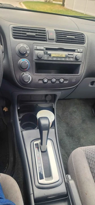 2005 Honda Civic 7th Gen - Image 7 of 10