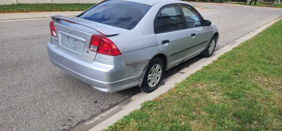2005 Honda Civic 7th Gen - Image 6 of 10