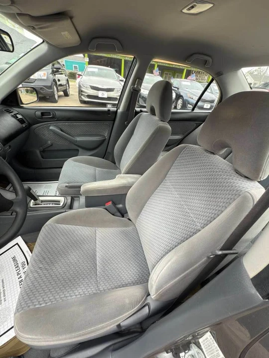 2005 Honda Civic 7th Gen - Image 5 of 6