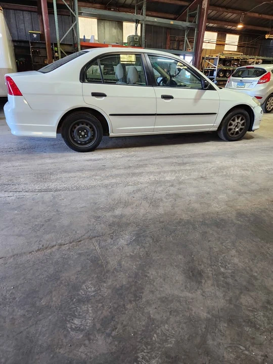 2005 Honda Civic 7th Gen - Image 6 of 15