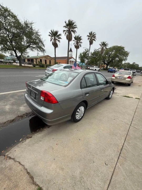 2005 Honda Civic 7th Gen - Image 2 of 6