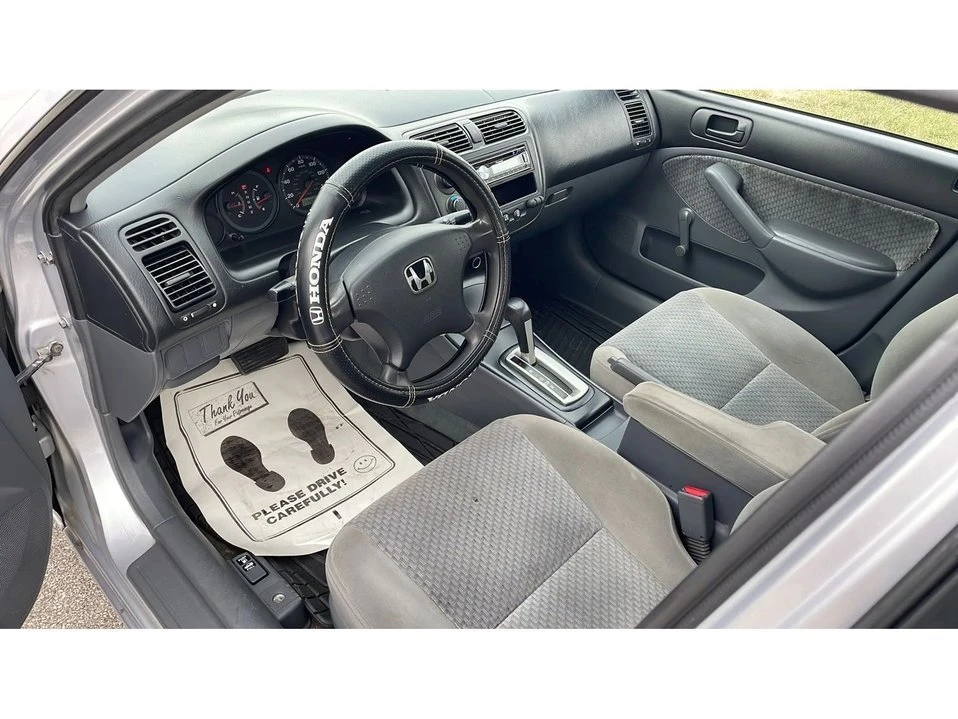 2005 Honda Civic 7th Gen - Image 8 of 16