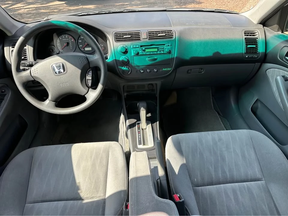 2005 Honda Civic 7th Gen - Image 10 of 15