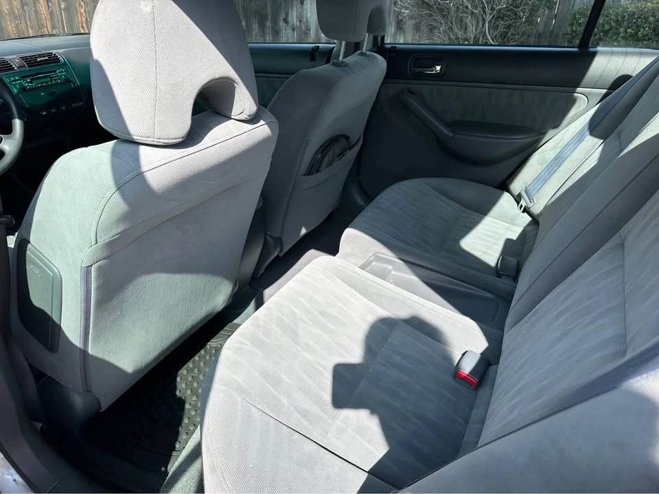 2005 Honda Civic 7th Gen - Image 9 of 15