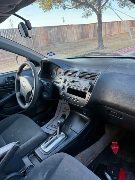 2005 Honda Civic 7th Gen - Image 2 of 2