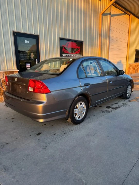 2005 Honda Civic 7th Gen - Image 15 of 20