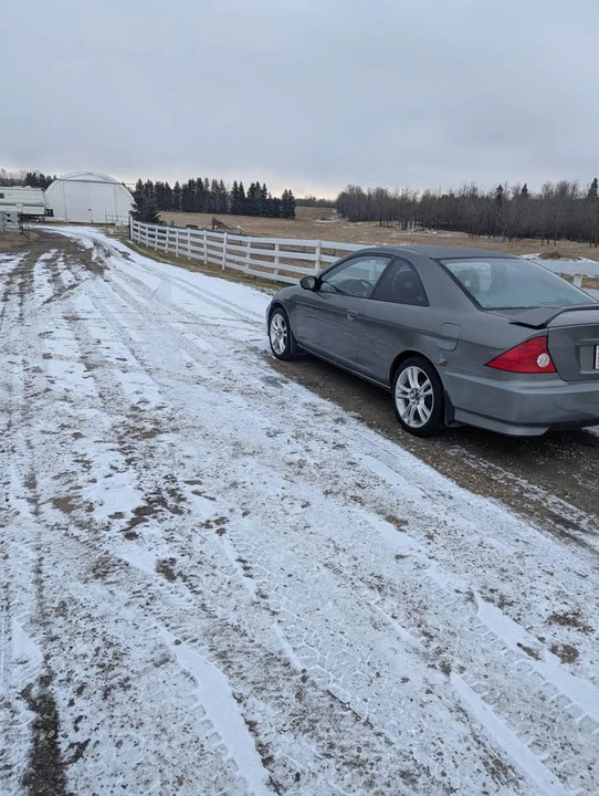 2005 Honda Civic 7th Gen - Image 3 of 3