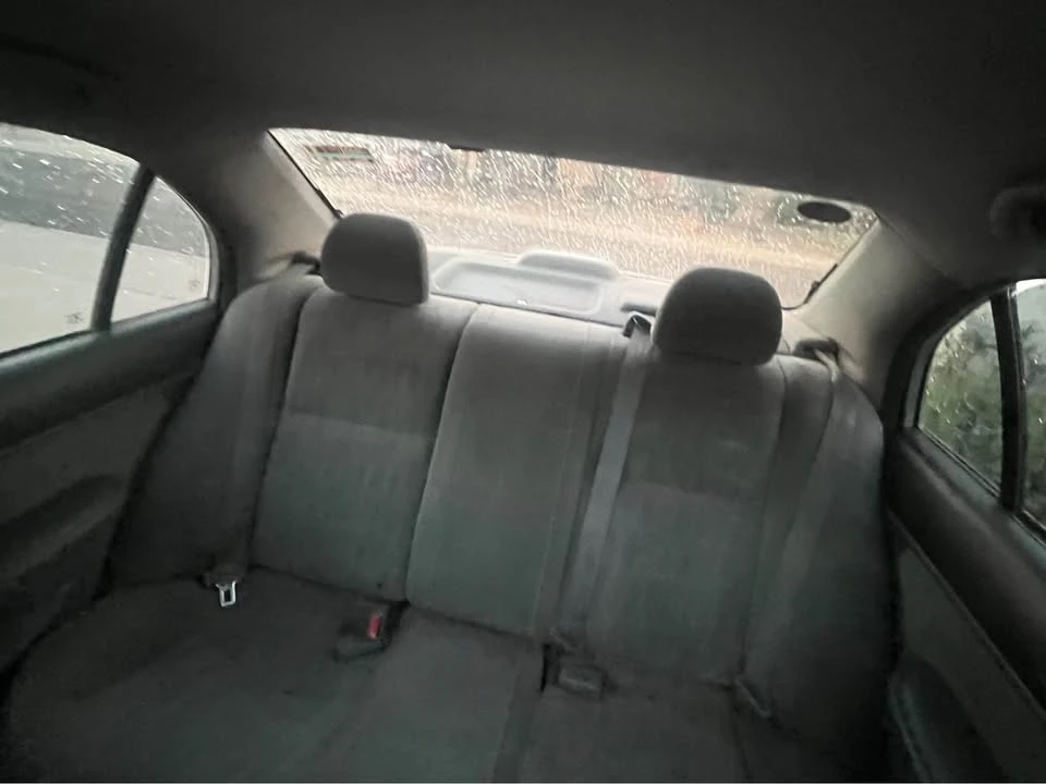 2005 Honda Civic 7th Gen - Image 5 of 7