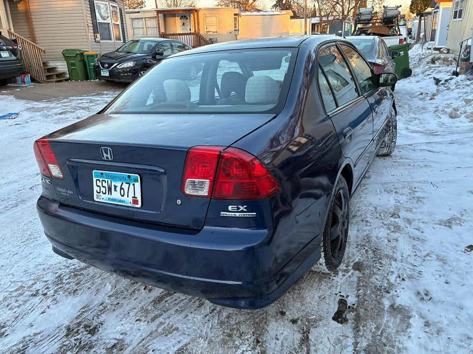 2005 Honda Civic 7th Gen - Image 3 of 3