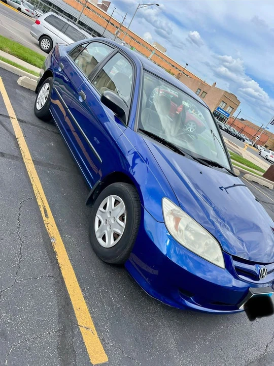 2005 Honda Civic 7th Gen - Image 2 of 11