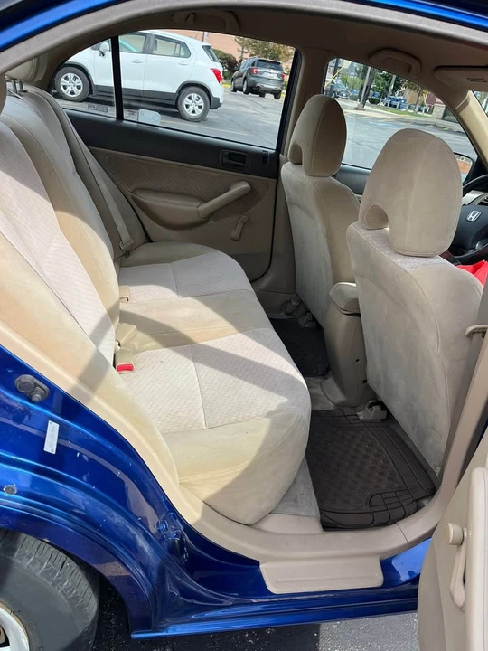 2005 Honda Civic 7th Gen - Image 10 of 11