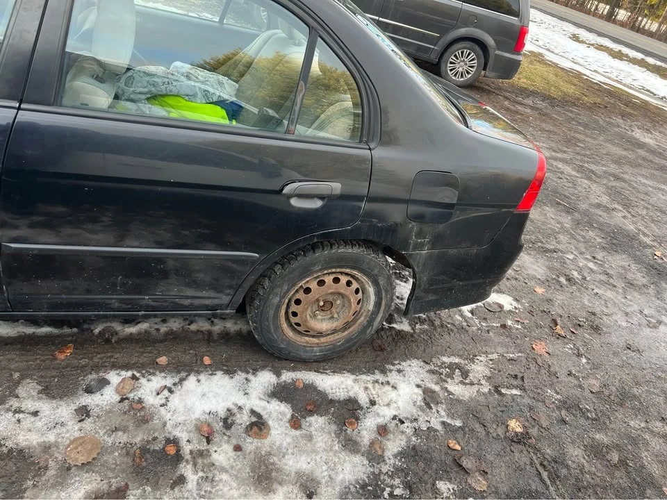 2005 Honda Civic 7th Gen - Image 11 of 13