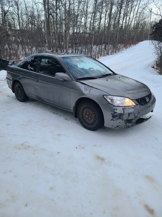 2005 Honda Civic 7th Gen - Image 3 of 10