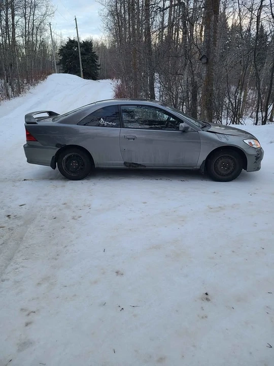 2005 Honda Civic 7th Gen - Image 4 of 10
