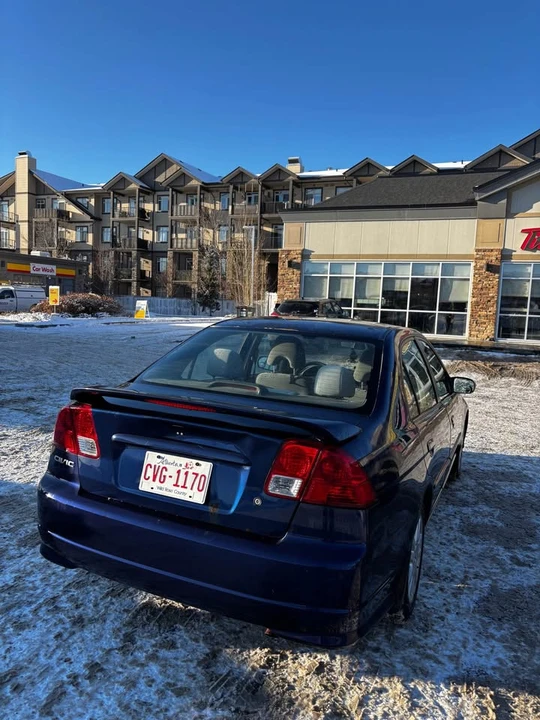 2005 Honda Civic 7th Gen - Image 4 of 9