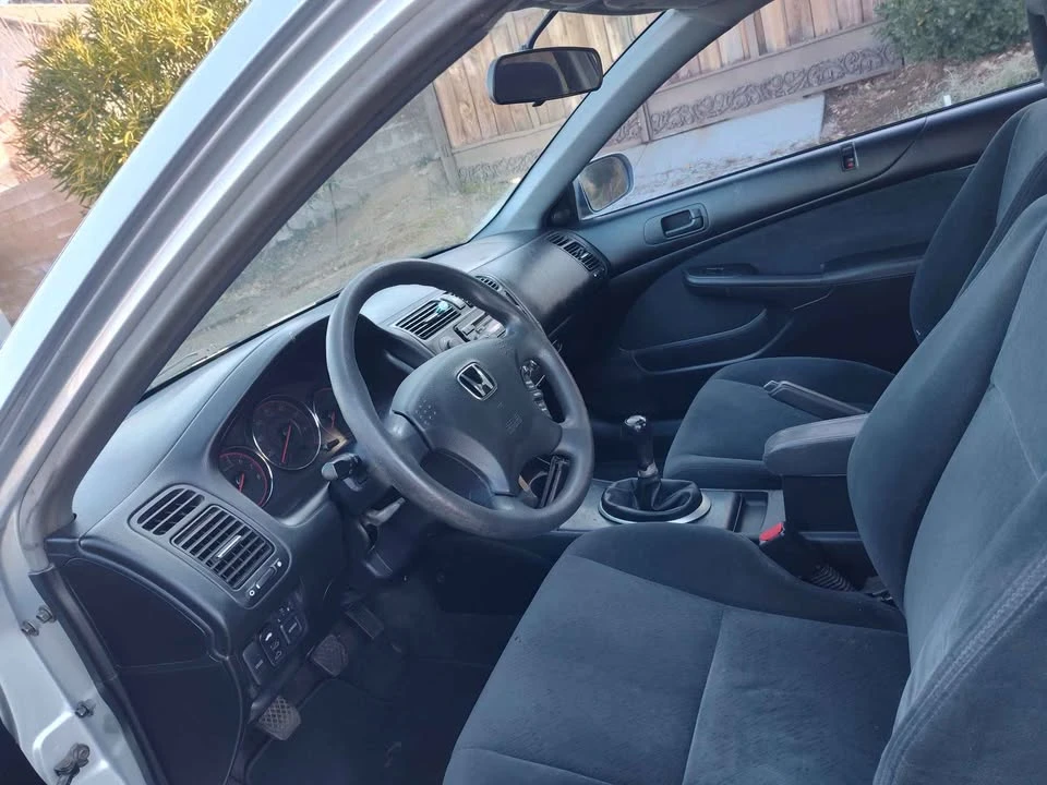 2005 Honda Civic 7th Gen - Image 7 of 14