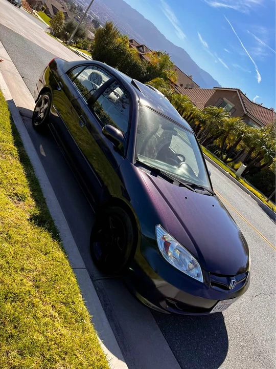 2005 Honda Civic 7th Gen - Image 2 of 14