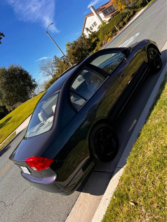 2005 Honda Civic 7th Gen - Image 5 of 14
