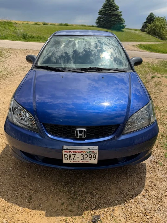 2005 Honda Civic 7th Gen - Image 3 of 10