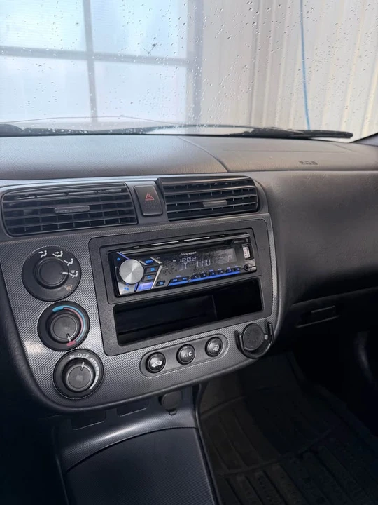 2005 Honda Civic 7th Gen - Image 11 of 14